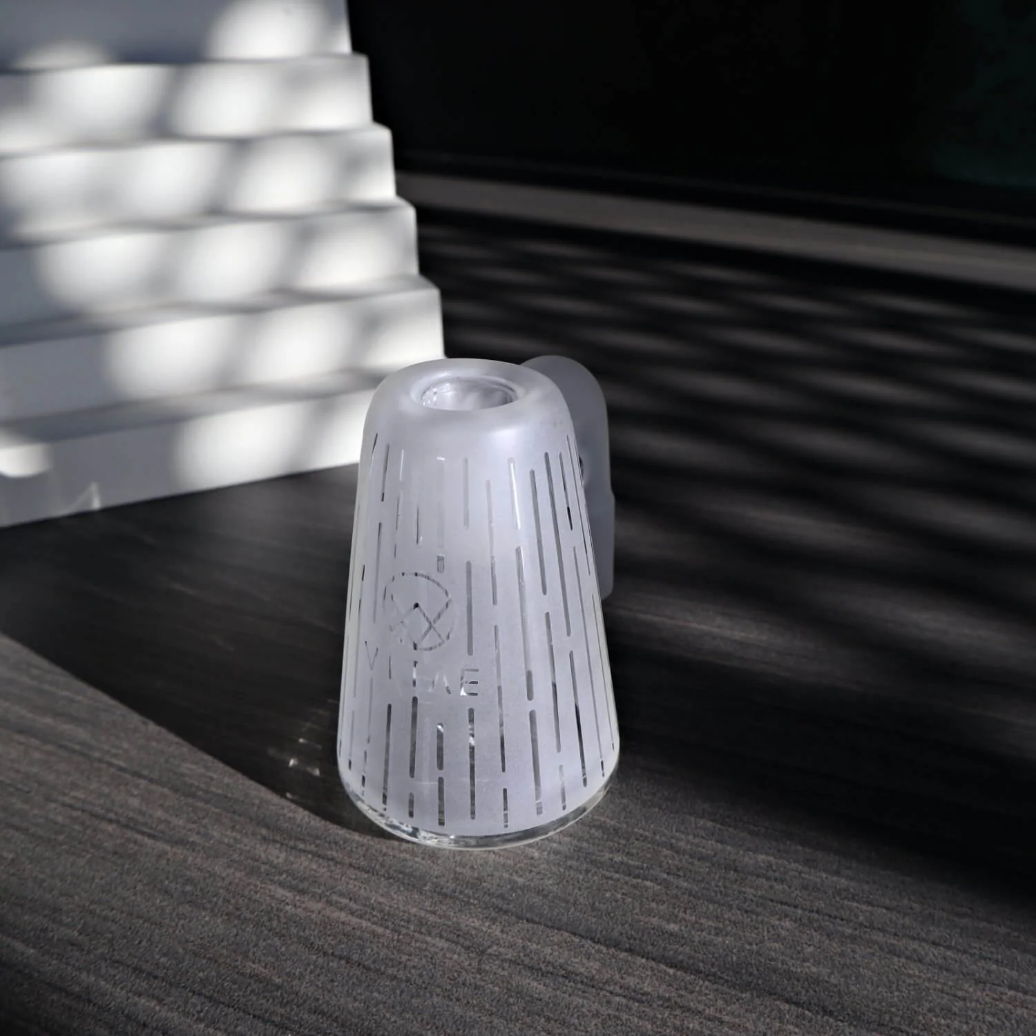 Vitae Glass Linea Ashcatcher - Image 7